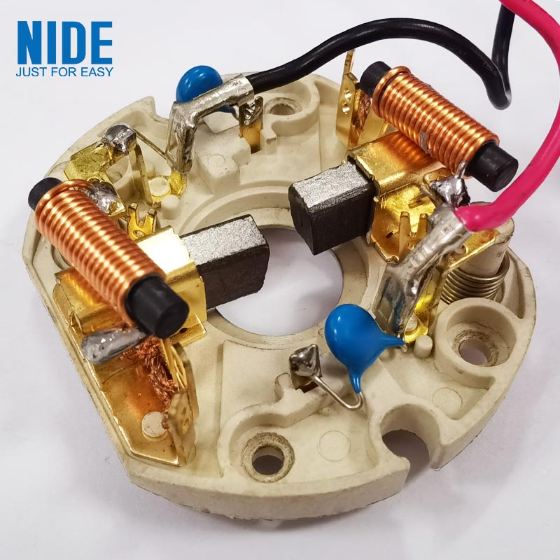 Ki jan bwòs kabòn amelyore pèfòmans motè ak lonjevite